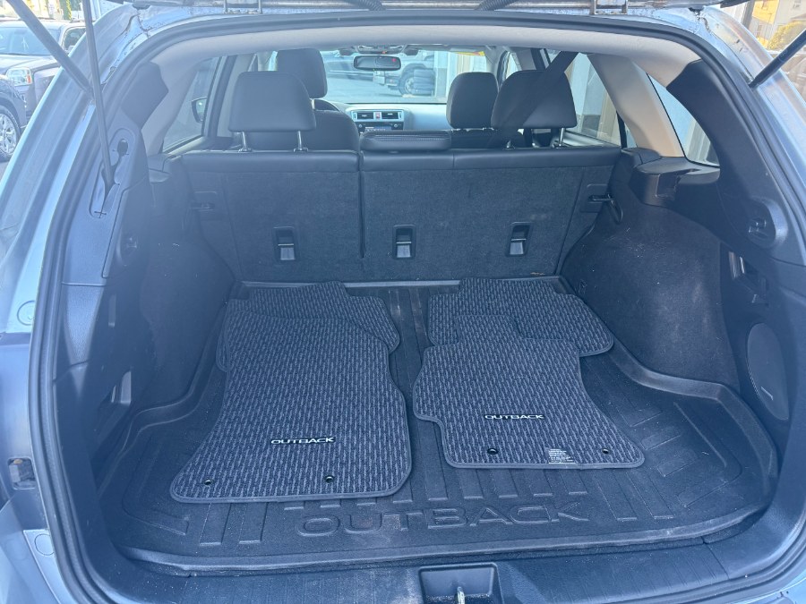 2016 Subaru Outback 4dr Wgn 2.5i Limited PZEV, available for sale in Bristol, Connecticut | Bristol Auto Center LLC. Bristol, Connecticut 2016 Subaru Outback 4dr Wgn 2.5i Limited PZEV, available for sale in Bristol, Connecticut | Bristol Auto Center LLC. Bristol, Connecticut