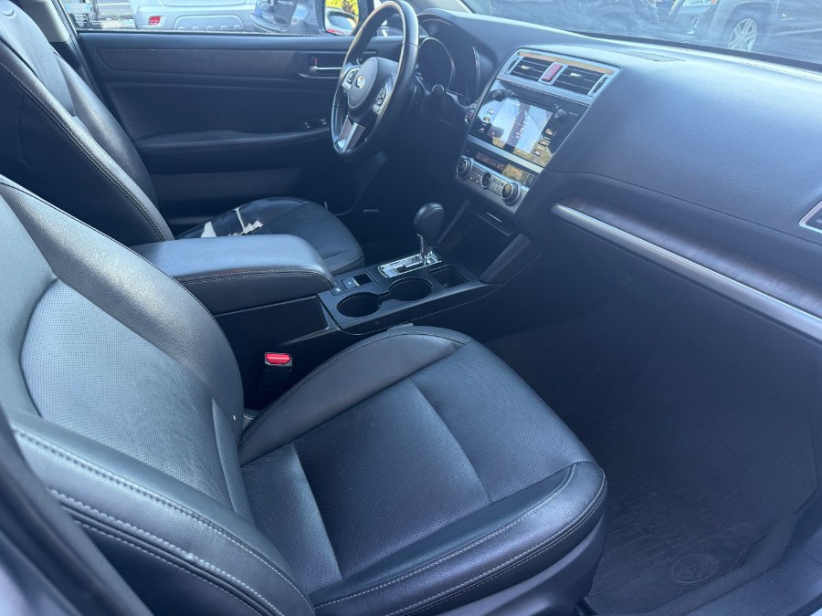 2016 Subaru Outback 4dr Wgn 2.5i Limited PZEV, available for sale in Bristol, Connecticut | Bristol Auto Center LLC. Bristol, Connecticut 2016 Subaru Outback 4dr Wgn 2.5i Limited PZEV, available for sale in Bristol, Connecticut | Bristol Auto Center LLC. Bristol, Connecticut