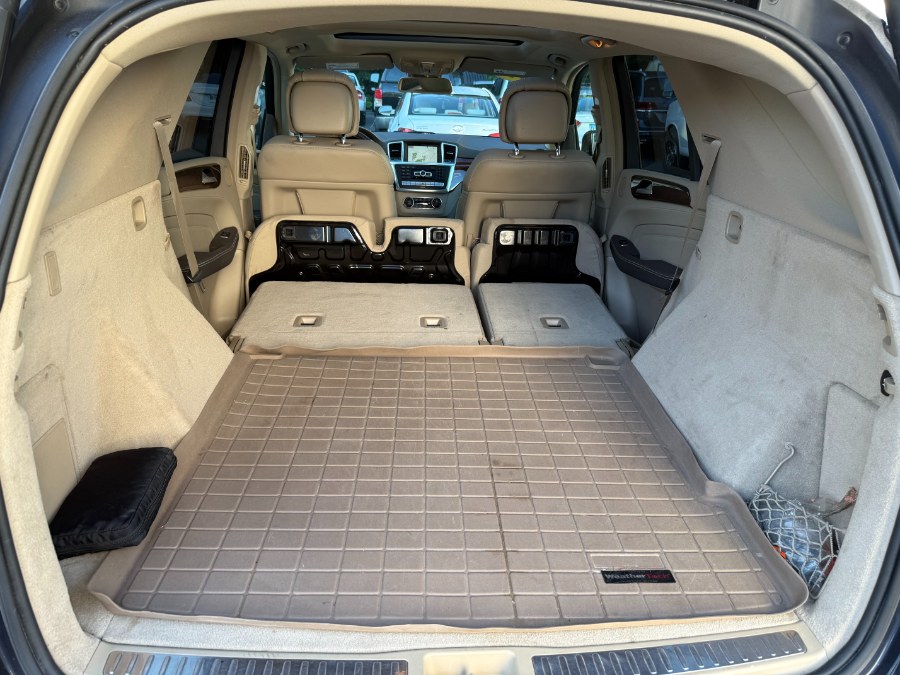 2014 Mercedes-Benz M-Class 4MATIC 4dr ML 550, available for sale in Bristol, Connecticut | Bristol Auto Center LLC. Bristol, Connecticut 2014 Mercedes-Benz M-Class 4MATIC 4dr ML 550, available for sale in Bristol, Connecticut | Bristol Auto Center LLC. Bristol, Connecticut