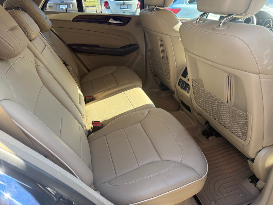 2014 Mercedes-Benz M-Class 4MATIC 4dr ML 550, available for sale in Bristol, Connecticut | Bristol Auto Center LLC. Bristol, Connecticut 2014 Mercedes-Benz M-Class 4MATIC 4dr ML 550, available for sale in Bristol, Connecticut | Bristol Auto Center LLC. Bristol, Connecticut