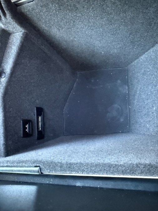 2014 Mercedes-Benz M-Class 4MATIC 4dr ML 550, available for sale in Bristol, Connecticut | Bristol Auto Center LLC. Bristol, Connecticut 2014 Mercedes-Benz M-Class 4MATIC 4dr ML 550, available for sale in Bristol, Connecticut | Bristol Auto Center LLC. Bristol, Connecticut