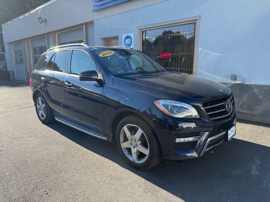 2014 Mercedes-Benz M-Class 4MATIC 4dr ML 550, available for sale in Bristol, Connecticut | Bristol Auto Center LLC. Bristol, Connecticut 2014 Mercedes-Benz M-Class 4MATIC 4dr ML 550, available for sale in Bristol, Connecticut | Bristol Auto Center LLC. Bristol, Connecticut