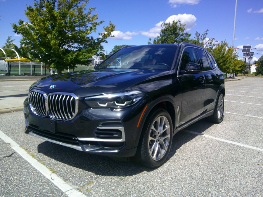 2023 BMW X5 xDrive40i Sports Activity Vehicle, available for sale in Massapequa, New York | South Shore Auto Brokers & Sales. Massapequa, New York 2023 BMW X5 xDrive40i Sports Activity Vehicle, available for sale in Massapequa, New York | South Shore Auto Brokers & Sales. Massapequa, New York