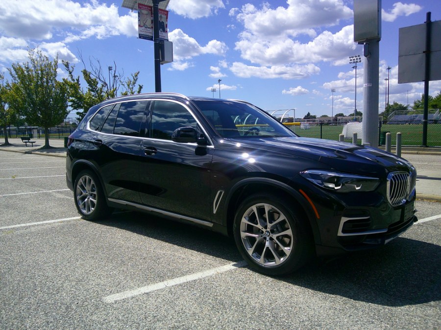 2023 BMW X5 xDrive40i Sports Activity Vehicle, available for sale in Massapequa, New York | South Shore Auto Brokers & Sales. Massapequa, New York 2023 BMW X5 xDrive40i Sports Activity Vehicle, available for sale in Massapequa, New York | South Shore Auto Brokers & Sales. Massapequa, New York