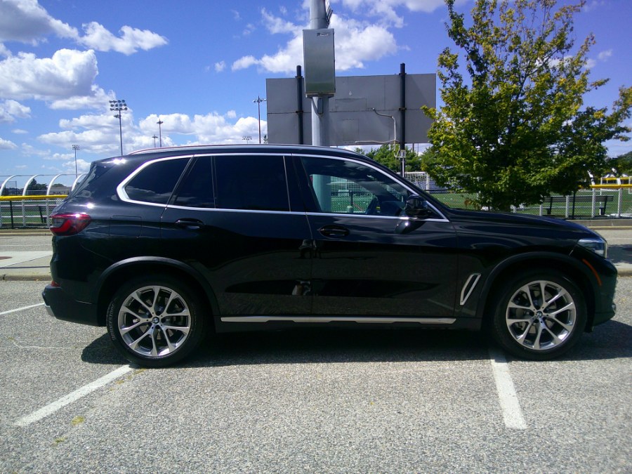 2023 BMW X5 xDrive40i Sports Activity Vehicle, available for sale in Massapequa, New York | South Shore Auto Brokers & Sales. Massapequa, New York 2023 BMW X5 xDrive40i Sports Activity Vehicle, available for sale in Massapequa, New York | South Shore Auto Brokers & Sales. Massapequa, New York