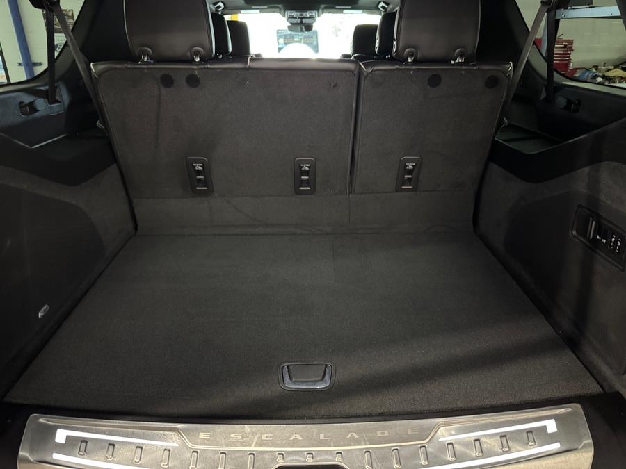 2021 Cadillac Escalade ESV 4WD 4dr Premium Luxury, available for sale in West Babylon , New York | MP Motors Inc. West Babylon , New York 2021 Cadillac Escalade ESV 4WD 4dr Premium Luxury, available for sale in West Babylon , New York | MP Motors Inc. West Babylon , New York