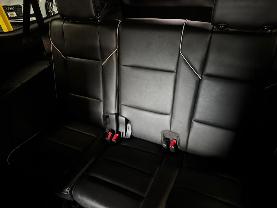 2021 Cadillac Escalade ESV 4WD 4dr Premium Luxury, available for sale in West Babylon , New York | MP Motors Inc. West Babylon , New York 2021 Cadillac Escalade ESV 4WD 4dr Premium Luxury, available for sale in West Babylon , New York | MP Motors Inc. West Babylon , New York