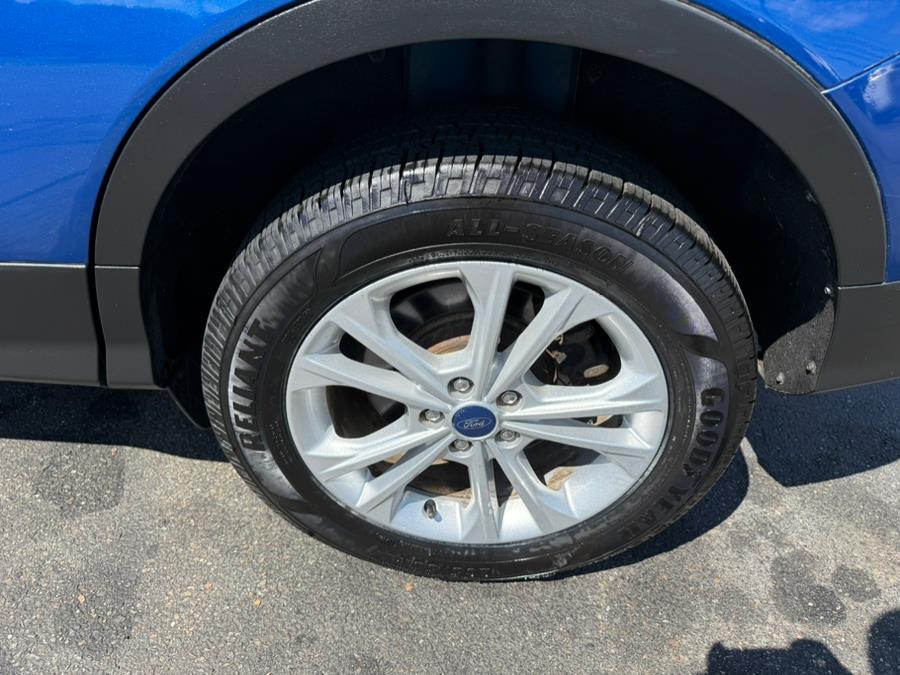 2017 Ford Escape SE 4WD, available for sale in East Windsor, Connecticut | Century Auto And Truck. East Windsor, Connecticut 2017 Ford Escape SE 4WD, available for sale in East Windsor, Connecticut | Century Auto And Truck. East Windsor, Connecticut