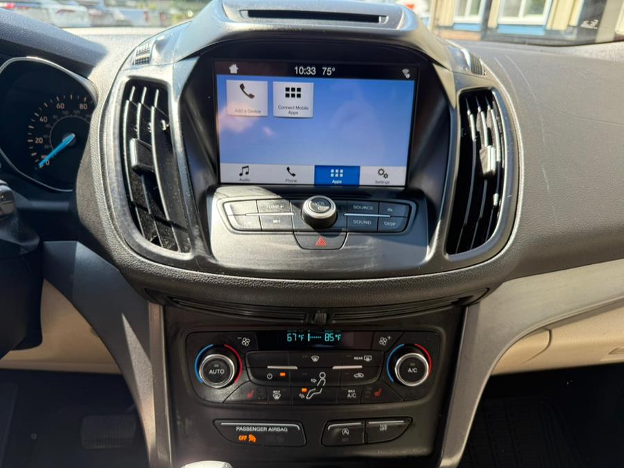 2017 Ford Escape SE 4WD, available for sale in East Windsor, Connecticut | Century Auto And Truck. East Windsor, Connecticut 2017 Ford Escape SE 4WD, available for sale in East Windsor, Connecticut | Century Auto And Truck. East Windsor, Connecticut