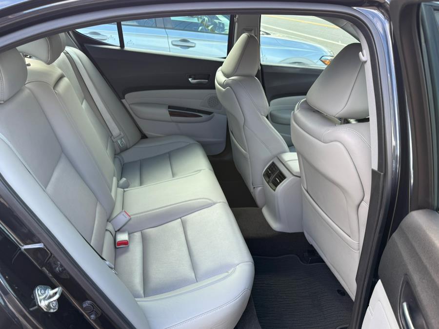 2015 Acura TLX 4dr Sdn FWD V6 Advance, available for sale in Manchester, Connecticut | Carsonmain LLC. Manchester, Connecticut 2015 Acura TLX 4dr Sdn FWD V6 Advance, available for sale in Manchester, Connecticut | Carsonmain LLC. Manchester, Connecticut