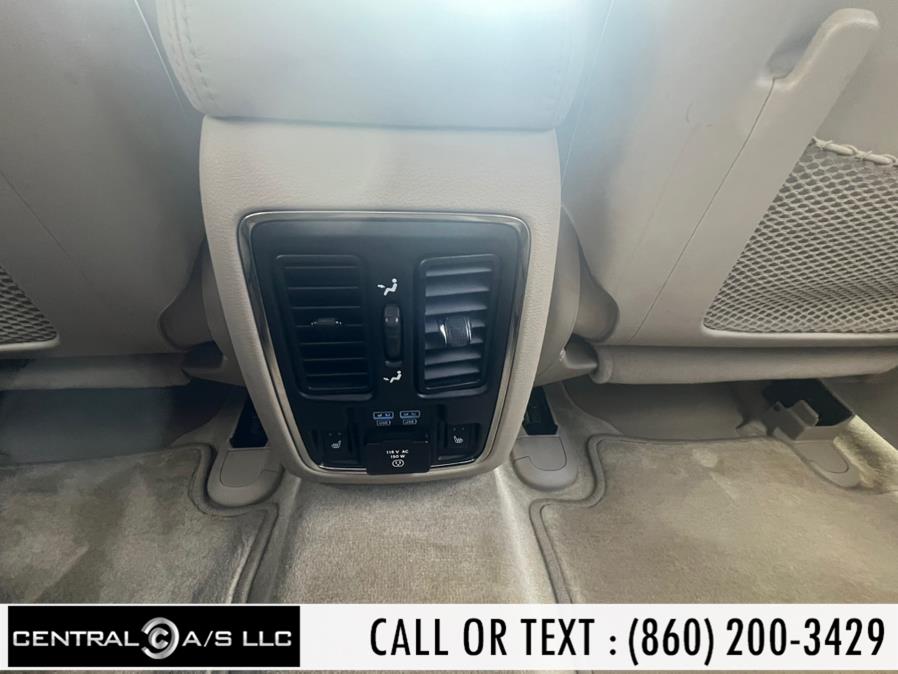 2016 Jeep Grand Cherokee 4WD 4dr High Altitude, available for sale in East Windsor, Connecticut | Central A/S LLC. East Windsor, Connecticut 2016 Jeep Grand Cherokee 4WD 4dr High Altitude, available for sale in East Windsor, Connecticut | Central A/S LLC. East Windsor, Connecticut