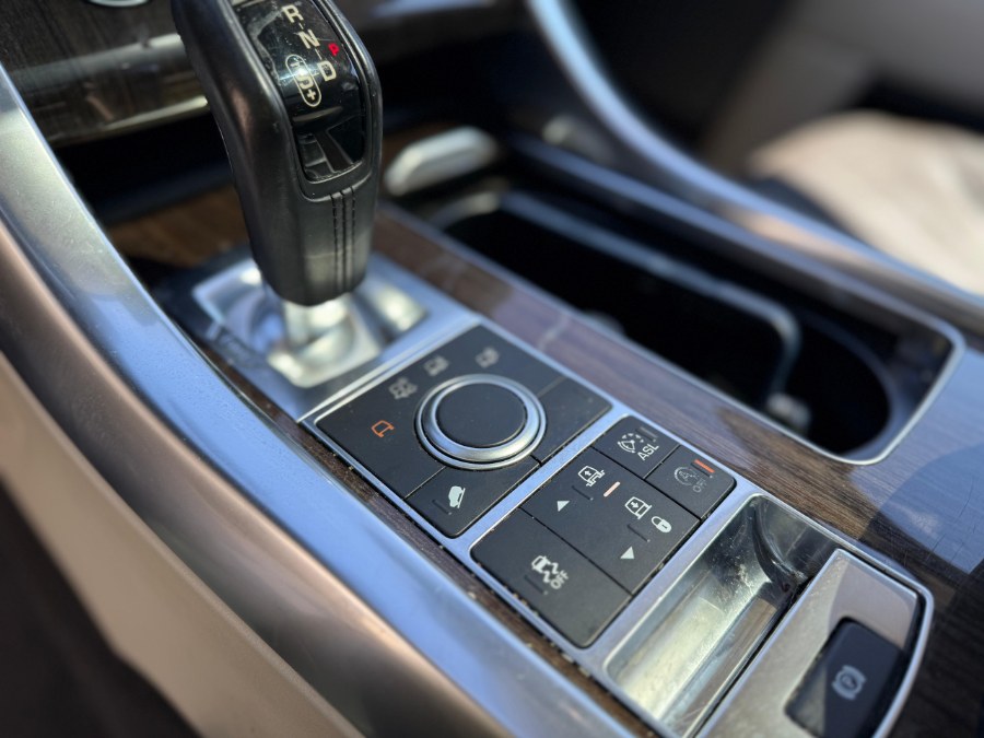 2016 Land Rover Range Rover Sport 4WD 4dr V6 Diesel HSE, available for sale in Hicksville, New York | REGAL AUTOHAUS Auto Service and Sales. Hicksville, New York 2016 Land Rover Range Rover Sport 4WD 4dr V6 Diesel HSE, available for sale in Hicksville, New York | REGAL AUTOHAUS Auto Service and Sales. Hicksville, New York