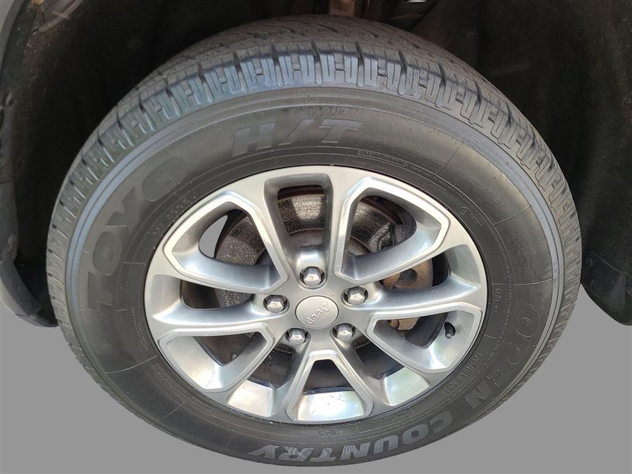 2014 Jeep Grand Cherokee 4WD 4dr Limited, available for sale in Canton, Connecticut | Lava Motors. Canton, Connecticut 2014 Jeep Grand Cherokee 4WD 4dr Limited, available for sale in Canton, Connecticut | Lava Motors. Canton, Connecticut