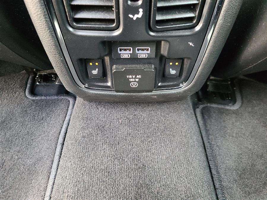 2014 Jeep Grand Cherokee 4WD 4dr Limited, available for sale in Canton, Connecticut | Lava Motors. Canton, Connecticut 2014 Jeep Grand Cherokee 4WD 4dr Limited, available for sale in Canton, Connecticut | Lava Motors. Canton, Connecticut