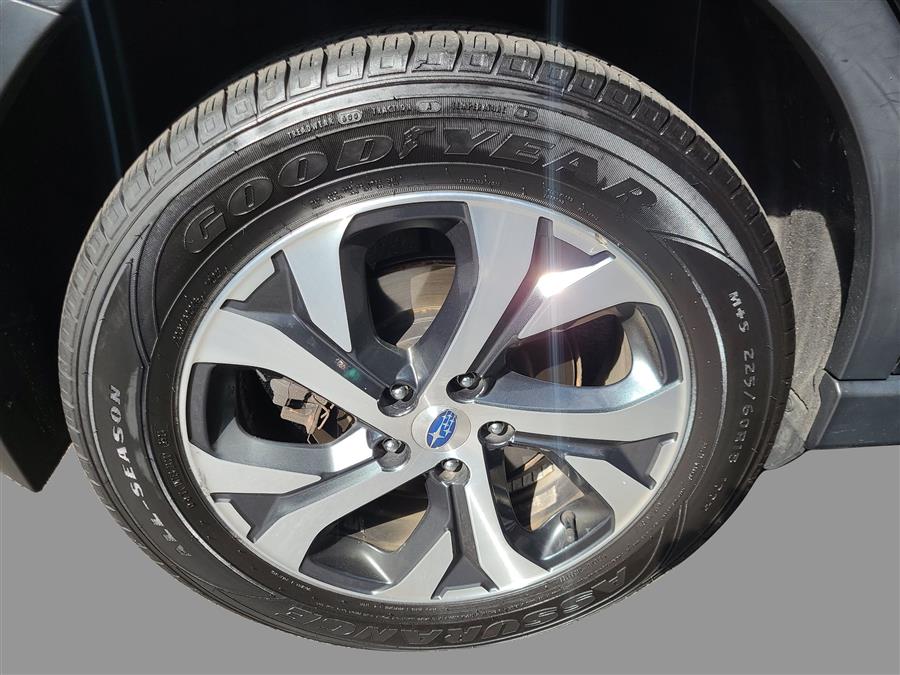 2021 Subaru Outback Touring XT CVT, available for sale in Canton, Connecticut | Lava Motors. Canton, Connecticut 2021 Subaru Outback Touring XT CVT, available for sale in Canton, Connecticut | Lava Motors. Canton, Connecticut