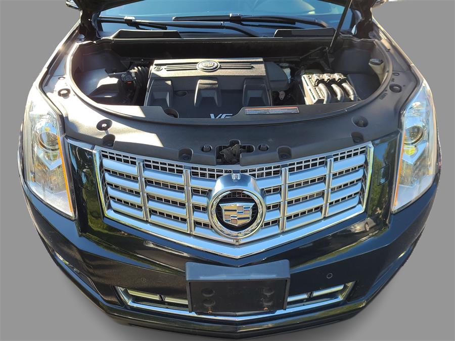 2013 Cadillac SRX AWD 4dr Performance Collection, available for sale in Canton, Connecticut | Lava Motors. Canton, Connecticut 2013 Cadillac SRX AWD 4dr Performance Collection, available for sale in Canton, Connecticut | Lava Motors. Canton, Connecticut