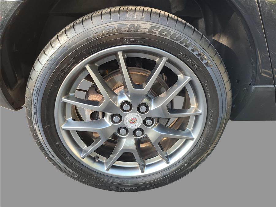 2013 Cadillac SRX AWD 4dr Performance Collection, available for sale in Canton, Connecticut | Lava Motors. Canton, Connecticut 2013 Cadillac SRX AWD 4dr Performance Collection, available for sale in Canton, Connecticut | Lava Motors. Canton, Connecticut