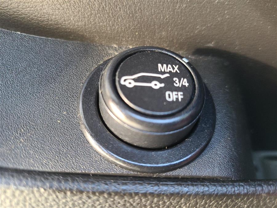 2013 Cadillac SRX AWD 4dr Performance Collection, available for sale in Canton, Connecticut | Lava Motors. Canton, Connecticut 2013 Cadillac SRX AWD 4dr Performance Collection, available for sale in Canton, Connecticut | Lava Motors. Canton, Connecticut