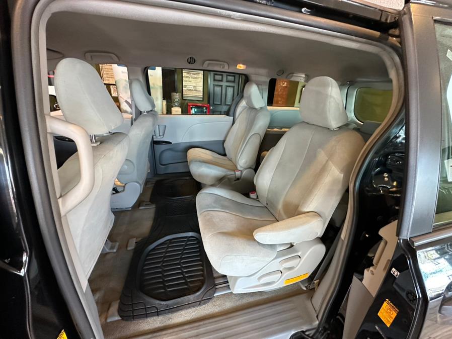 2013 Toyota Sienna 5dr 7-Pass Van V6 L FWD (Natl), available for sale in West Hartford, Connecticut | AutoMax. West Hartford, Connecticut 2013 Toyota Sienna 5dr 7-Pass Van V6 L FWD (Natl), available for sale in West Hartford, Connecticut | AutoMax. West Hartford, Connecticut