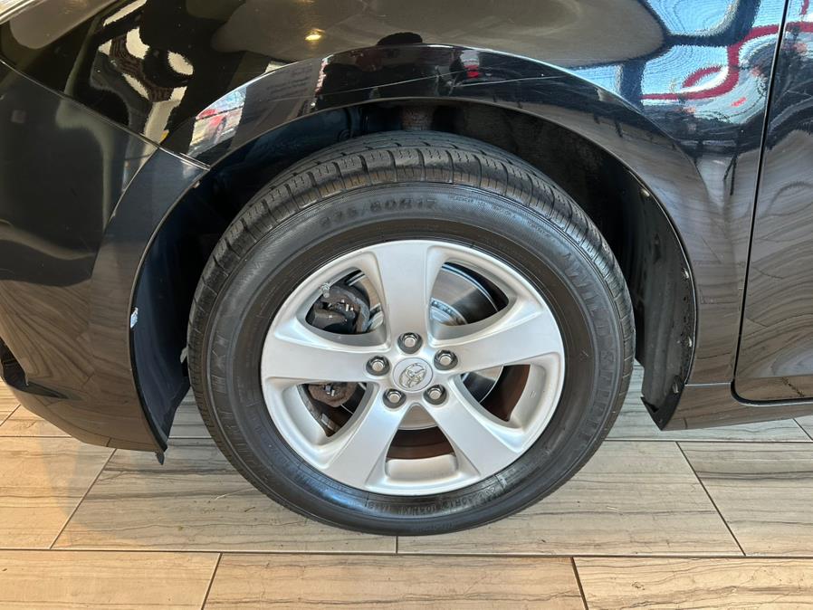2013 Toyota Sienna 5dr 7-Pass Van V6 L FWD (Natl), available for sale in West Hartford, Connecticut | AutoMax. West Hartford, Connecticut 2013 Toyota Sienna 5dr 7-Pass Van V6 L FWD (Natl), available for sale in West Hartford, Connecticut | AutoMax. West Hartford, Connecticut