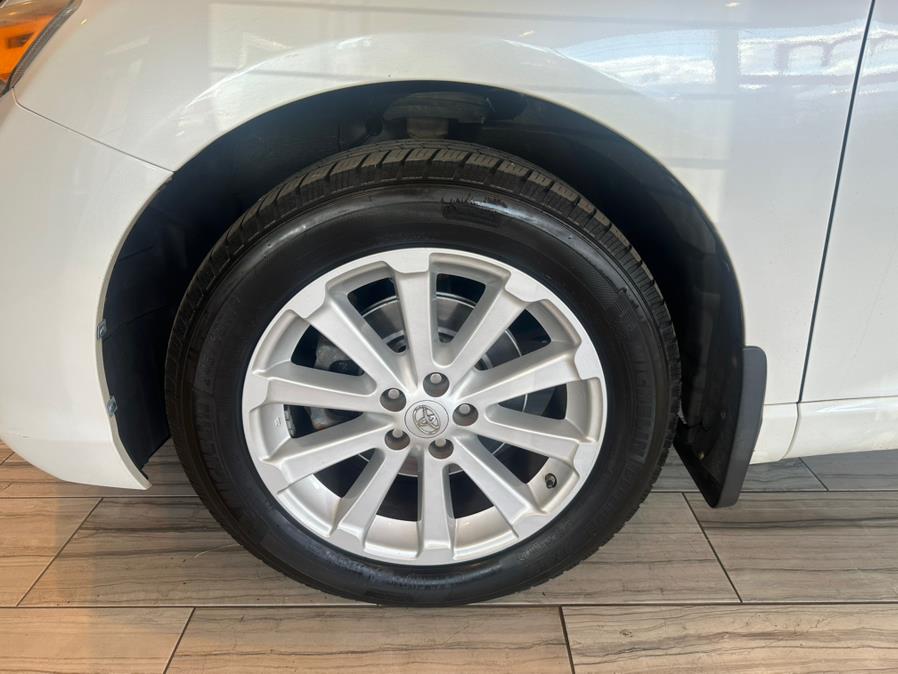 2012 Toyota Venza 4dr Wgn I4 AWD LE (Natl), available for sale in West Hartford, Connecticut | AutoMax. West Hartford, Connecticut 2012 Toyota Venza 4dr Wgn I4 AWD LE (Natl), available for sale in West Hartford, Connecticut | AutoMax. West Hartford, Connecticut