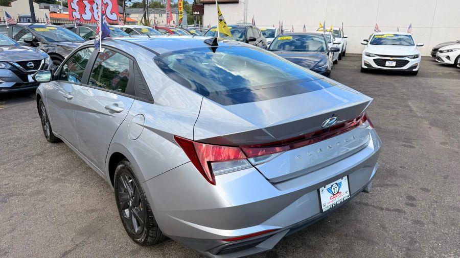 2022 Hyundai Elantra SEL Sedan 4D, available for sale in Linden, New Jersey | Route 27 Auto Mall. Linden, New Jersey 2022 Hyundai Elantra SEL Sedan 4D, available for sale in Linden, New Jersey | Route 27 Auto Mall. Linden, New Jersey