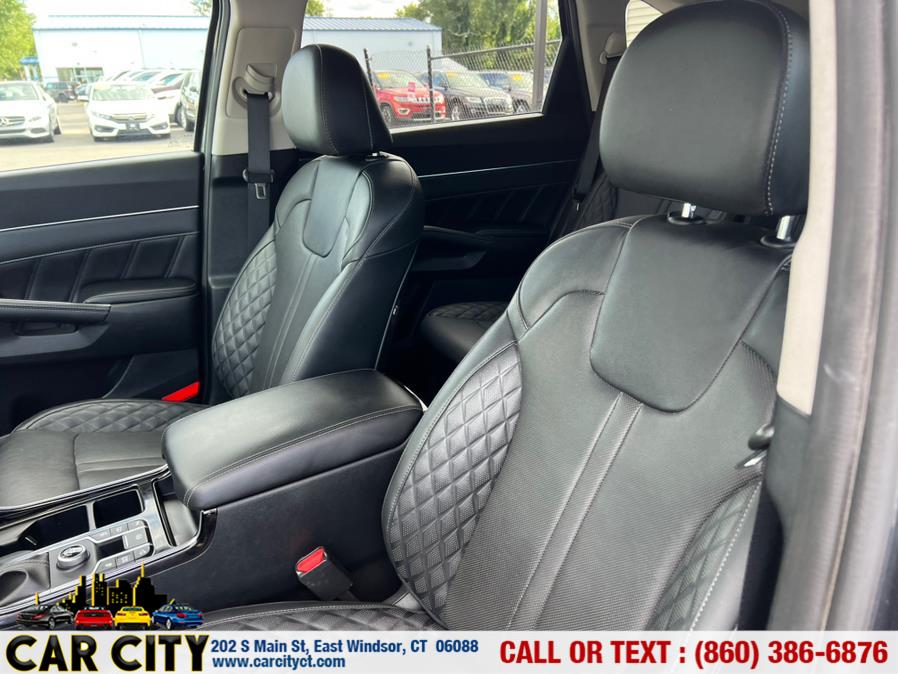 2022 Kia Sorento SX Prestige FWD, available for sale in East Windsor, Connecticut | Car City LLC. East Windsor, Connecticut 2022 Kia Sorento SX Prestige FWD, available for sale in East Windsor, Connecticut | Car City LLC. East Windsor, Connecticut