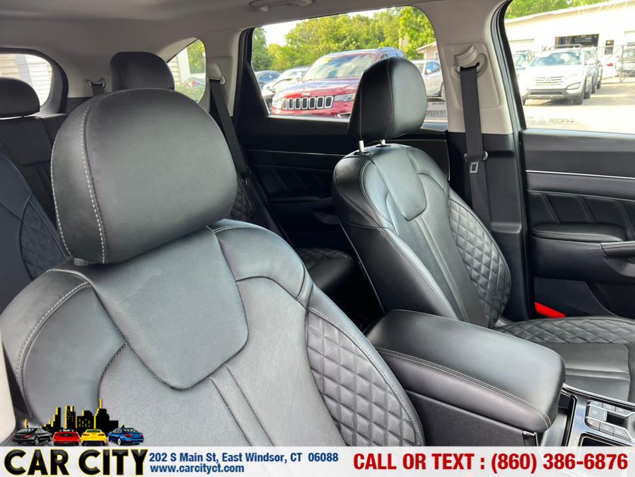 2022 Kia Sorento SX Prestige FWD, available for sale in East Windsor, Connecticut | Car City LLC. East Windsor, Connecticut 2022 Kia Sorento SX Prestige FWD, available for sale in East Windsor, Connecticut | Car City LLC. East Windsor, Connecticut