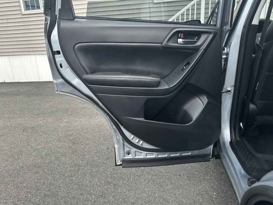 2014 Subaru Forester 4dr Auto 2.5i Limited PZEV, available for sale in Paterson, New Jersey | DZ Automall. Paterson, New Jersey 2014 Subaru Forester 4dr Auto 2.5i Limited PZEV, available for sale in Paterson, New Jersey | DZ Automall. Paterson, New Jersey