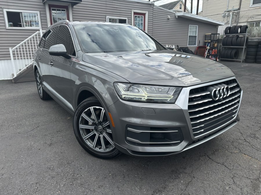 2017 Audi Q7 3.0 TFSI Premium Plus, available for sale in Paterson, New Jersey | DZ Automall. Paterson, New Jersey 2017 Audi Q7 3.0 TFSI Premium Plus, available for sale in Paterson, New Jersey | DZ Automall. Paterson, New Jersey