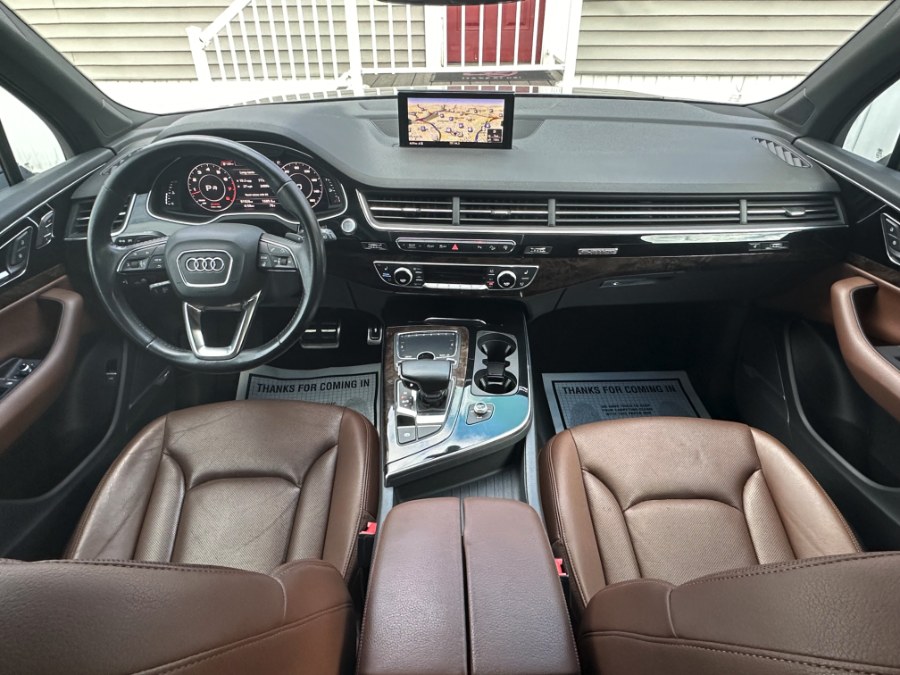 2017 Audi Q7 3.0 TFSI Premium Plus, available for sale in Paterson, New Jersey | DZ Automall. Paterson, New Jersey 2017 Audi Q7 3.0 TFSI Premium Plus, available for sale in Paterson, New Jersey | DZ Automall. Paterson, New Jersey