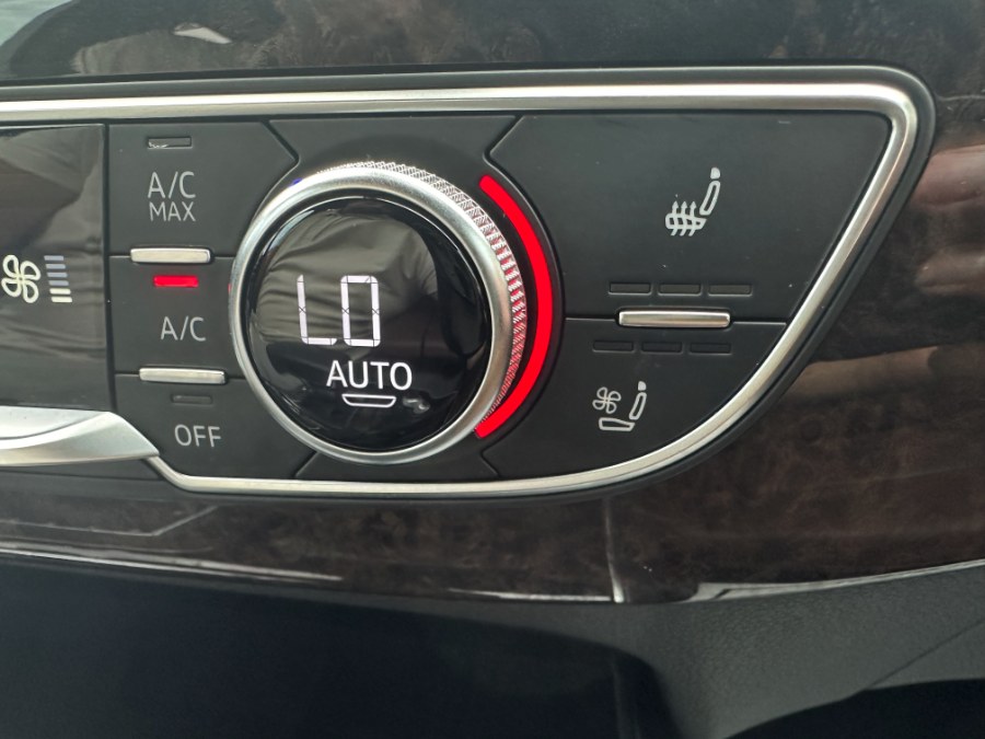 2017 Audi Q7 3.0 TFSI Premium Plus, available for sale in Paterson, New Jersey | DZ Automall. Paterson, New Jersey 2017 Audi Q7 3.0 TFSI Premium Plus, available for sale in Paterson, New Jersey | DZ Automall. Paterson, New Jersey