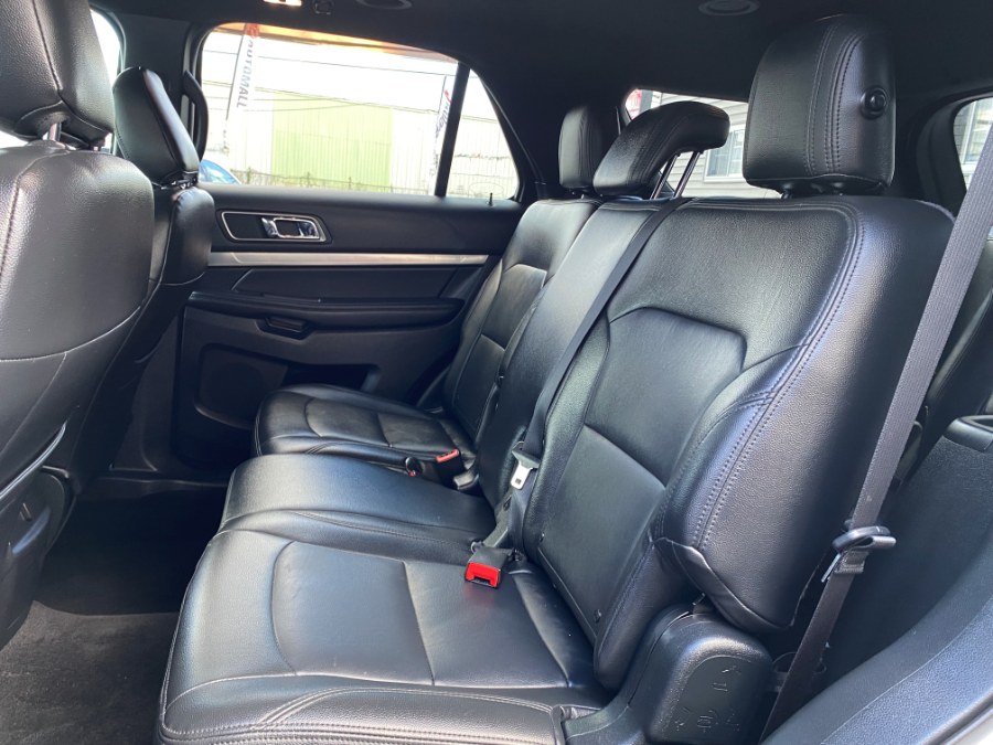 2019 Ford Explorer XLT 4WD, available for sale in Paterson, New Jersey | DZ Automall. Paterson, New Jersey 2019 Ford Explorer XLT 4WD, available for sale in Paterson, New Jersey | DZ Automall. Paterson, New Jersey