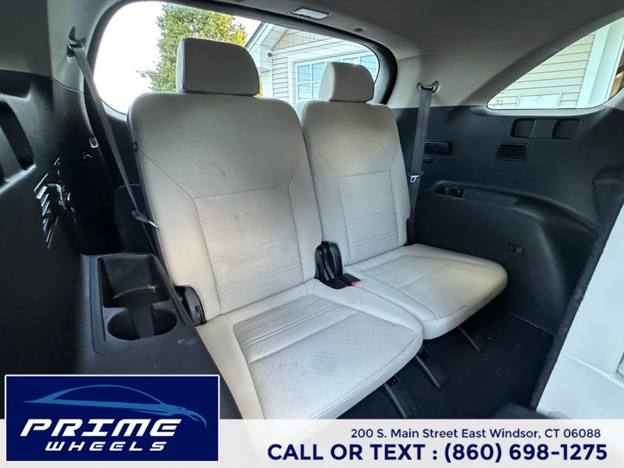 2017 Kia Sorento LX V6 AWD, available for sale in East Windsor, Connecticut | Prime Wheels. East Windsor, Connecticut 2017 Kia Sorento LX V6 AWD, available for sale in East Windsor, Connecticut | Prime Wheels. East Windsor, Connecticut