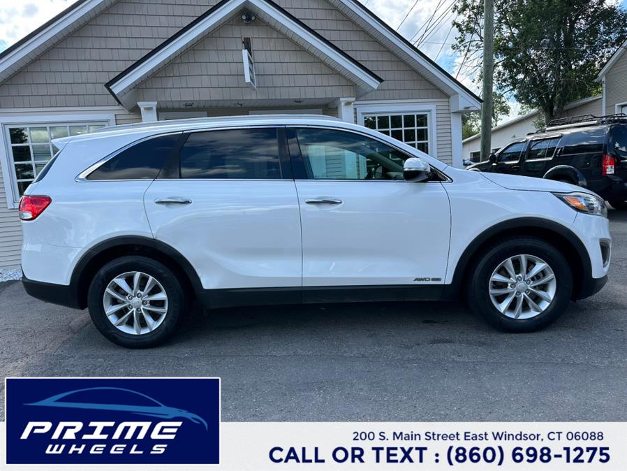 2017 Kia Sorento LX V6 AWD, available for sale in East Windsor, Connecticut | Prime Wheels. East Windsor, Connecticut 2017 Kia Sorento LX V6 AWD, available for sale in East Windsor, Connecticut | Prime Wheels. East Windsor, Connecticut