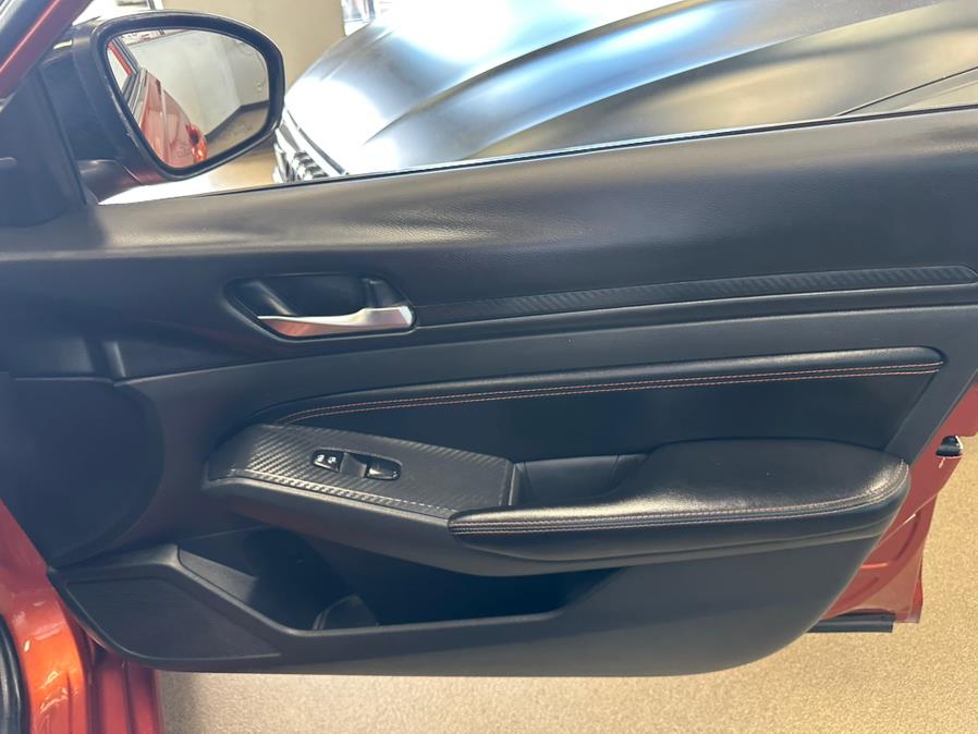 2022 Nissan Altima 2.5 SR Sedan, available for sale in Inwood, New York | 5 Towns Drive. Inwood, New York 2022 Nissan Altima 2.5 SR Sedan, available for sale in Inwood, New York | 5 Towns Drive. Inwood, New York