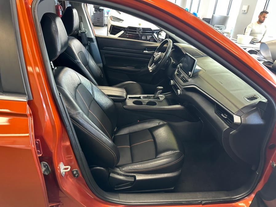 2022 Nissan Altima 2.5 SR Sedan, available for sale in Inwood, New York | 5 Towns Drive. Inwood, New York 2022 Nissan Altima 2.5 SR Sedan, available for sale in Inwood, New York | 5 Towns Drive. Inwood, New York