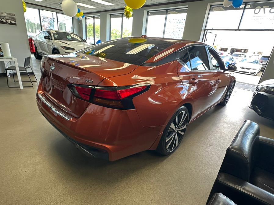 2022 Nissan Altima 2.5 SR Sedan, available for sale in Inwood, New York | 5 Towns Drive. Inwood, New York 2022 Nissan Altima 2.5 SR Sedan, available for sale in Inwood, New York | 5 Towns Drive. Inwood, New York