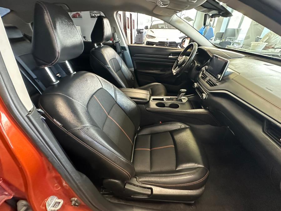 2022 Nissan Altima 2.5 SR Sedan, available for sale in Inwood, New York | 5 Towns Drive. Inwood, New York 2022 Nissan Altima 2.5 SR Sedan, available for sale in Inwood, New York | 5 Towns Drive. Inwood, New York