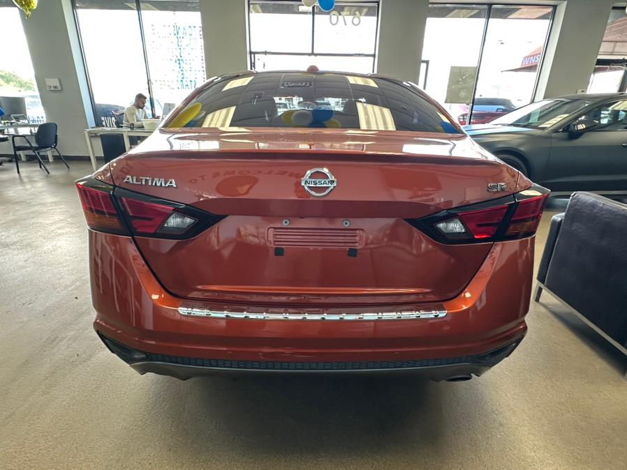 2022 Nissan Altima 2.5 SR Sedan, available for sale in Inwood, New York | 5 Towns Drive. Inwood, New York 2022 Nissan Altima 2.5 SR Sedan, available for sale in Inwood, New York | 5 Towns Drive. Inwood, New York