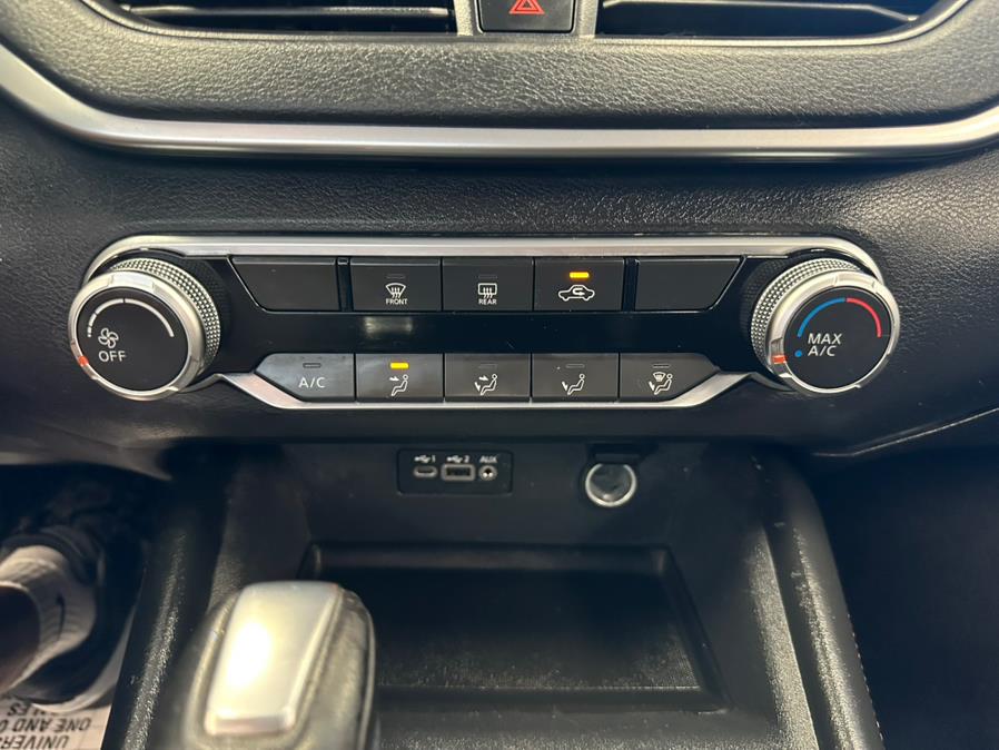 2022 Nissan Altima 2.5 SR Sedan, available for sale in Inwood, New York | 5 Towns Drive. Inwood, New York 2022 Nissan Altima 2.5 SR Sedan, available for sale in Inwood, New York | 5 Towns Drive. Inwood, New York