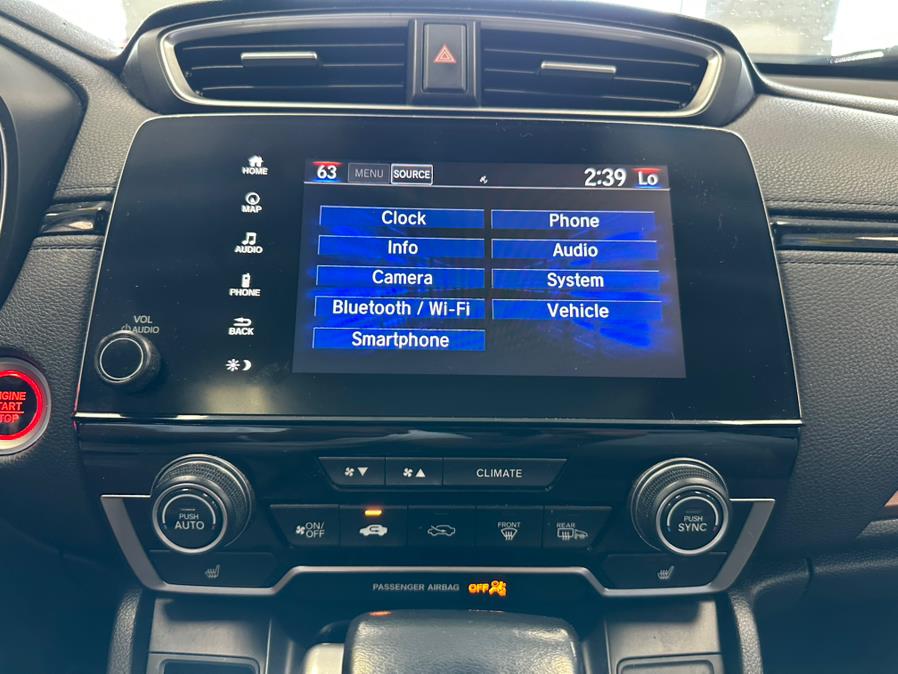 2017 Honda CR-V EX-L AWD w/Navi, available for sale in Inwood, New York | 5 Towns Drive. Inwood, New York 2017 Honda CR-V EX-L AWD w/Navi, available for sale in Inwood, New York | 5 Towns Drive. Inwood, New York