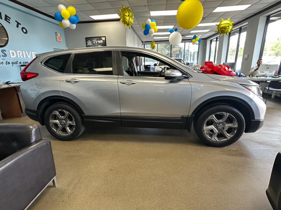 2017 Honda CR-V EX-L AWD w/Navi, available for sale in Inwood, New York | 5 Towns Drive. Inwood, New York 2017 Honda CR-V EX-L AWD w/Navi, available for sale in Inwood, New York | 5 Towns Drive. Inwood, New York