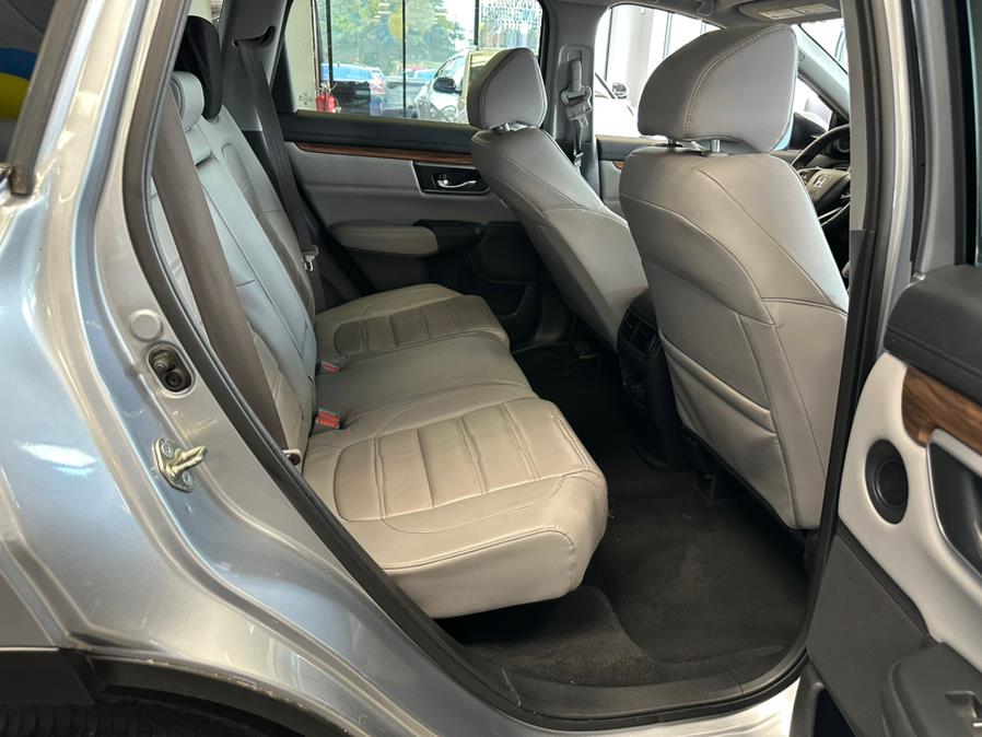 2017 Honda CR-V EX-L AWD w/Navi, available for sale in Inwood, New York | 5 Towns Drive. Inwood, New York 2017 Honda CR-V EX-L AWD w/Navi, available for sale in Inwood, New York | 5 Towns Drive. Inwood, New York