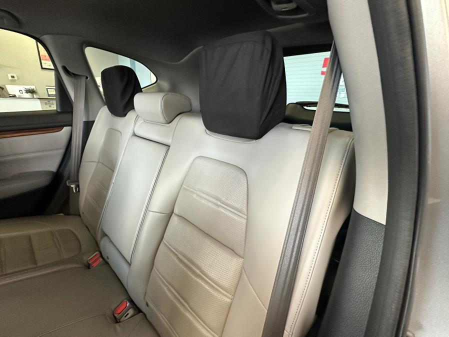 2017 Honda CR-V EX-L AWD w/Navi, available for sale in Inwood, New York | 5 Towns Drive. Inwood, New York 2017 Honda CR-V EX-L AWD w/Navi, available for sale in Inwood, New York | 5 Towns Drive. Inwood, New York