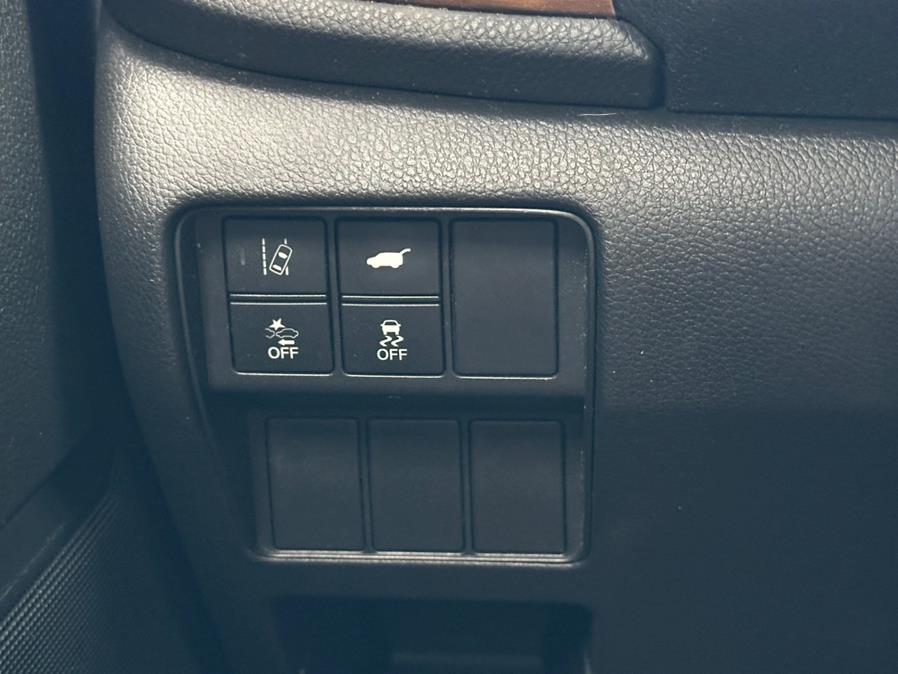2017 Honda CR-V EX-L AWD w/Navi, available for sale in Inwood, New York | 5 Towns Drive. Inwood, New York 2017 Honda CR-V EX-L AWD w/Navi, available for sale in Inwood, New York | 5 Towns Drive. Inwood, New York