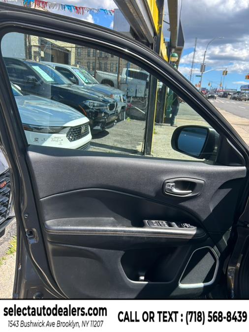 2019 Jeep Compass Latitude 4x4, available for sale in Brooklyn, New York | Select Auto Dealers Corp. Brooklyn, New York 2019 Jeep Compass Latitude 4x4, available for sale in Brooklyn, New York | Select Auto Dealers Corp. Brooklyn, New York