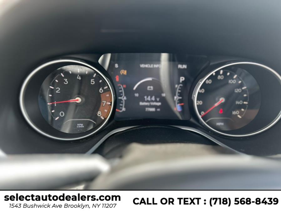 2019 Jeep Compass Latitude 4x4, available for sale in Brooklyn, New York | Select Auto Dealers Corp. Brooklyn, New York 2019 Jeep Compass Latitude 4x4, available for sale in Brooklyn, New York | Select Auto Dealers Corp. Brooklyn, New York