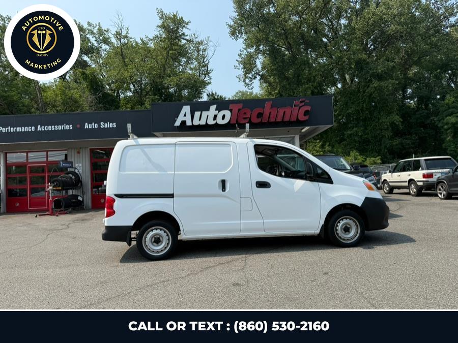 2017 Nissan NV200 Compact Cargo I4 S, available for sale in Online only, Connecticut | CEO DADDY AUTO. Online only, Connecticut 2017 Nissan NV200 Compact Cargo I4 S, available for sale in Online only, Connecticut | CEO DADDY AUTO. Online only, Connecticut