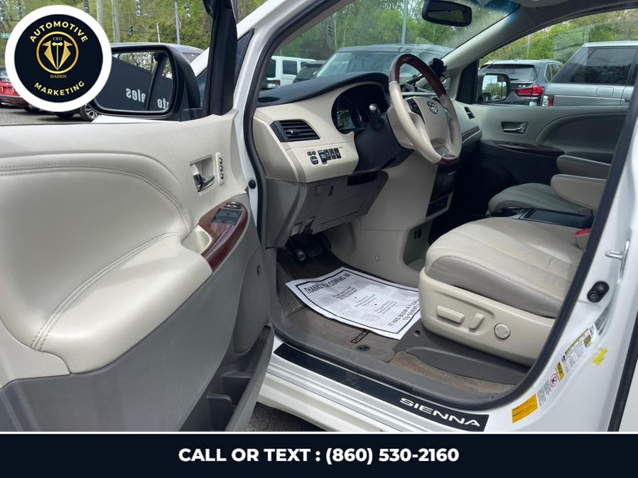 2014 Toyota Sienna 5dr 7-Pass Van V6 Ltd AWD (Natl), available for sale in Online only, Connecticut | CEO DADDY AUTO. Online only, Connecticut 2014 Toyota Sienna 5dr 7-Pass Van V6 Ltd AWD (Natl), available for sale in Online only, Connecticut | CEO DADDY AUTO. Online only, Connecticut